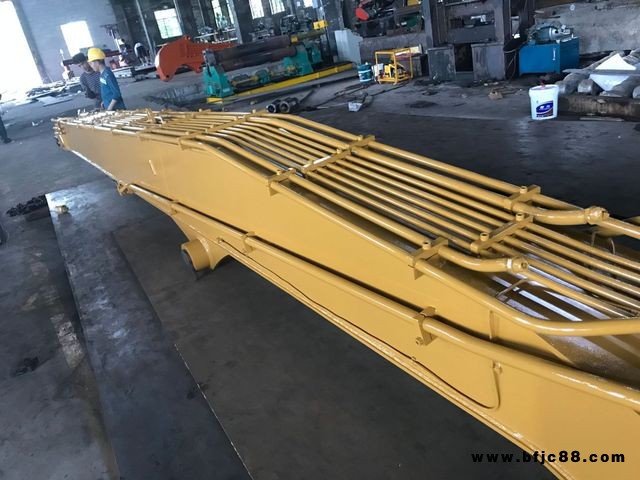 卡特349D改裝挖掘機打樁機，挖掘機打樁臂，挖掘機打樁錘