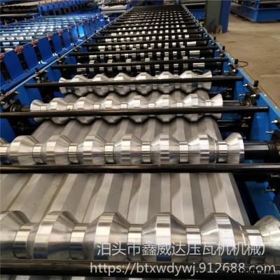 壓瓦機(jī) 廠家現(xiàn)貨供應(yīng) 全自動(dòng)750型外墻橫掛板設(shè)備 優(yōu)惠多多 750型彩鋼瓦設(shè)備
