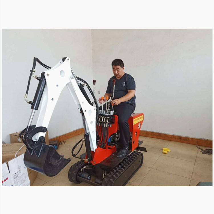 0.6挖掘機(jī)尺寸圖片1.jpg