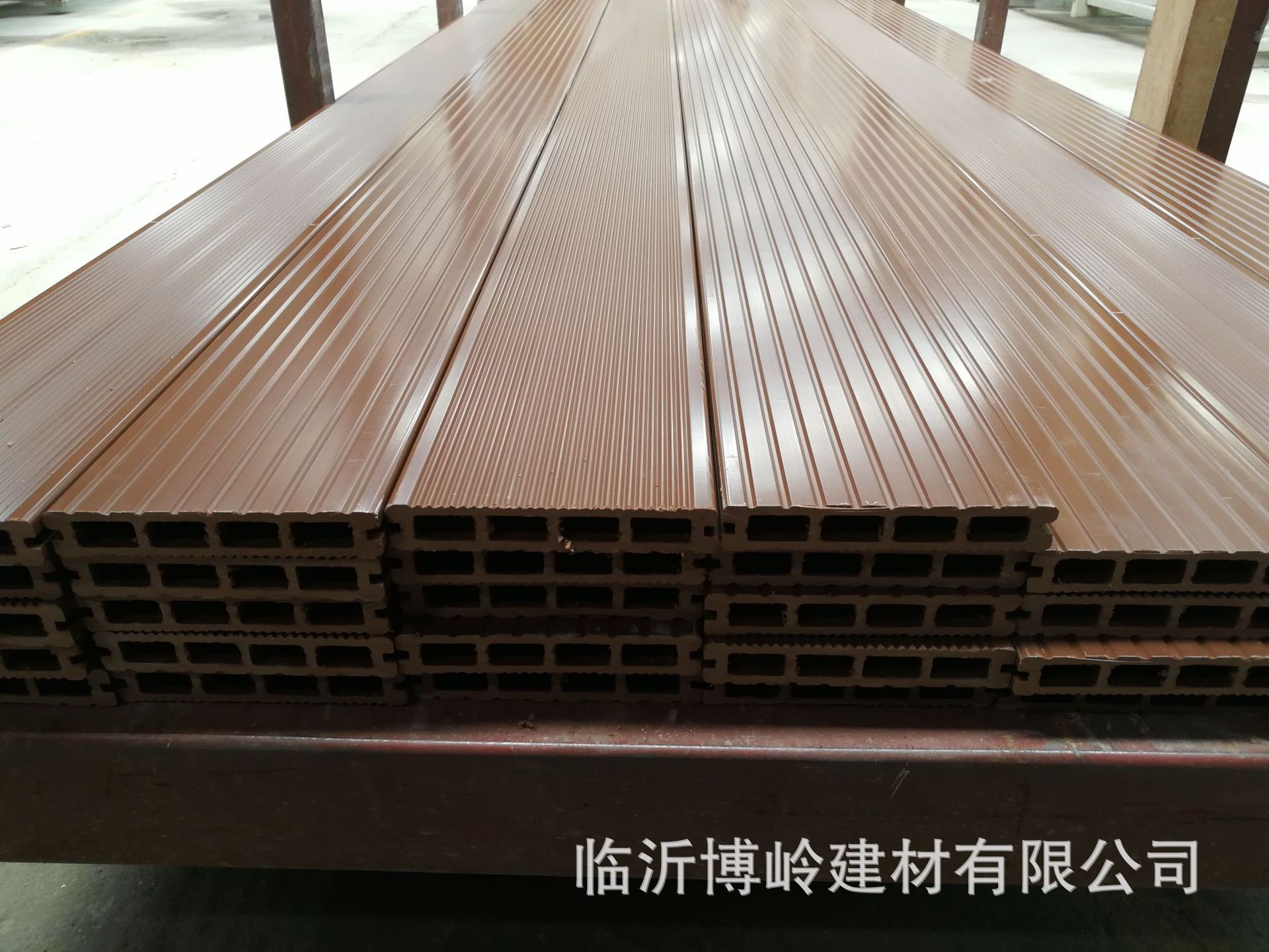 生態木墻板 150裝飾板 木紋轉印護墻板 防潮阻燃PVC木塑板 墻裙示例圖9