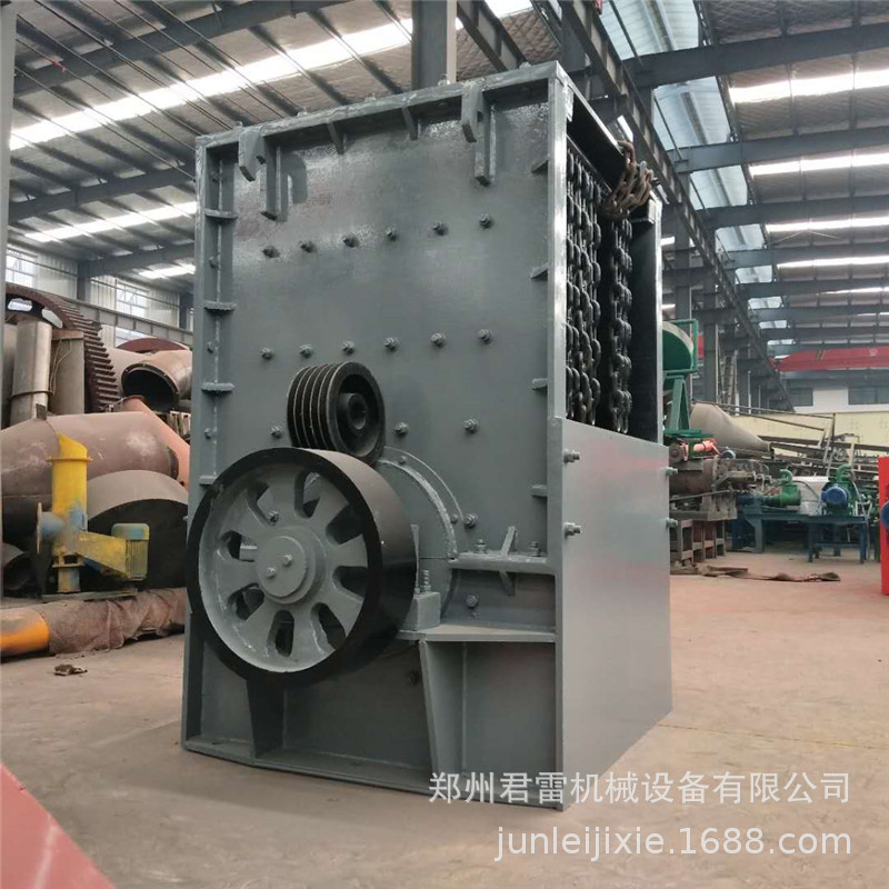 廠家直銷大型箱式破碎機 巖石花崗巖破碎機  可移動破碎設備示例圖11