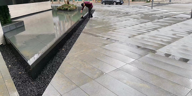 廣場道路工程用石英磚 室外仿大理石瓷磚品牌