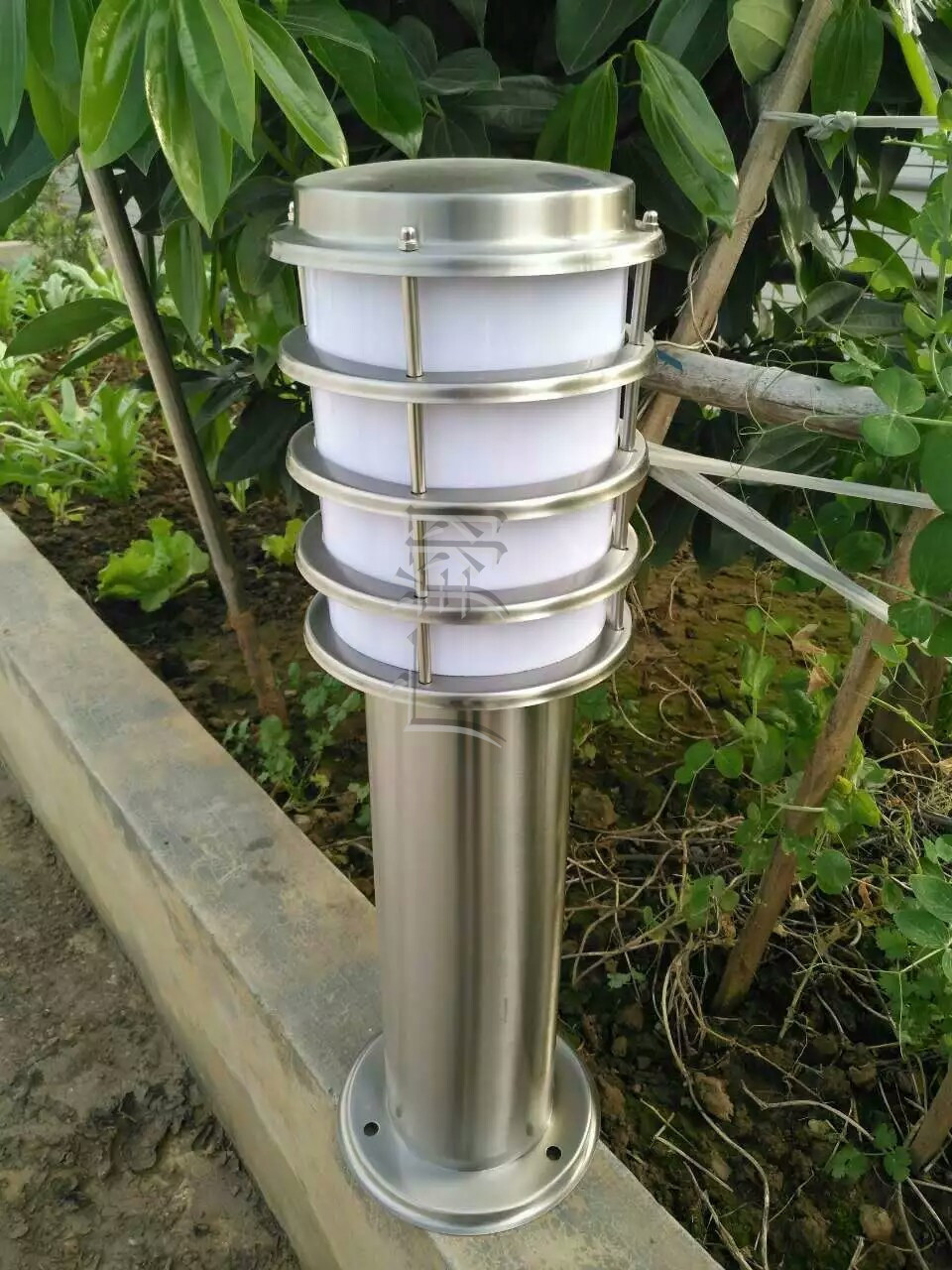 廠家直銷 不銹鋼草坪 太陽能草坪燈 庭院燈草坪燈 LED燈示例圖4