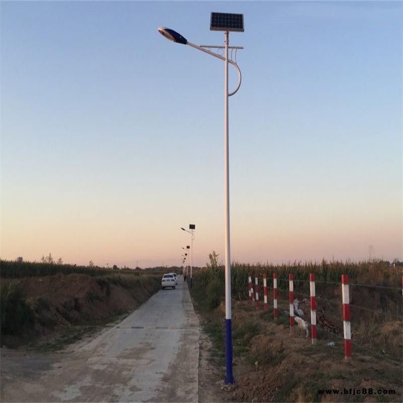 興諾光電 太陽能路燈 戶外新農(nóng)村家用超亮大功率6M高桿防水庭院燈
