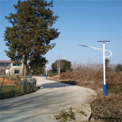 四川阿壩太陽能路燈廠家丨美麗鄉(xiāng)村項(xiàng)目丨庭院燈