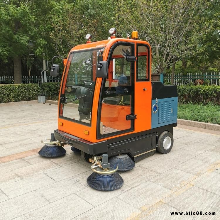 電動掃路車生產廠家  環衛清掃車 景飛 小型環衛掃路車新能源電動掃路車