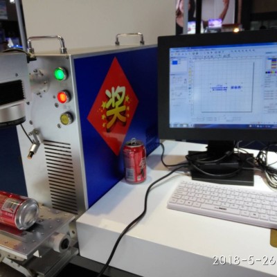 銘牌打碼機(jī)便攜式打標(biāo)機(jī)紫外打標(biāo)機(jī)批發(fā)價(jià)