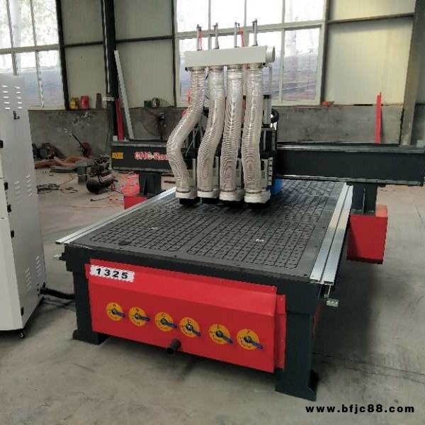 CNC雕刻機 家具磨具金屬切割機 數控雕刻機