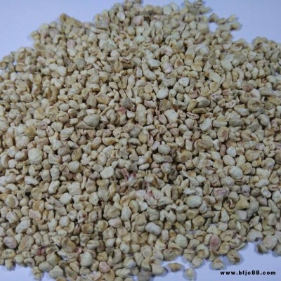 海成干燥設備用優質玉米芯磨料現價價格 堅固耐用玉米芯磨料 平頂山干洗行業拋光用玉米芯磨料特點及使用范圍