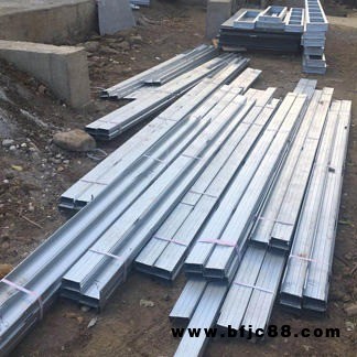 順筑綠建輕鋼龍骨 C89龍骨別墅建房 輕鋼房屋龍骨型材定制化生產 順筑綠建云南昆明廠家