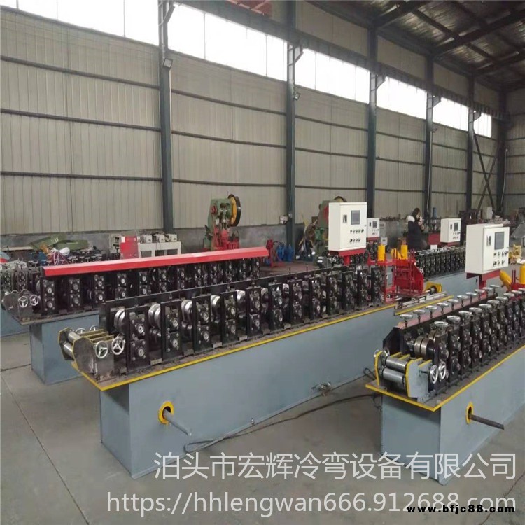 裝修建材專用龍骨生產(chǎn)機(jī)器 全自動輕鋼龍骨設(shè)備 龍骨機(jī)廠家
