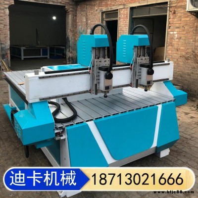 鋁塑板雕刻機 實木板雕刻機 彩鋼復合板切割機 電木板雕刻機 1325型木工雕刻機 迪卡機械