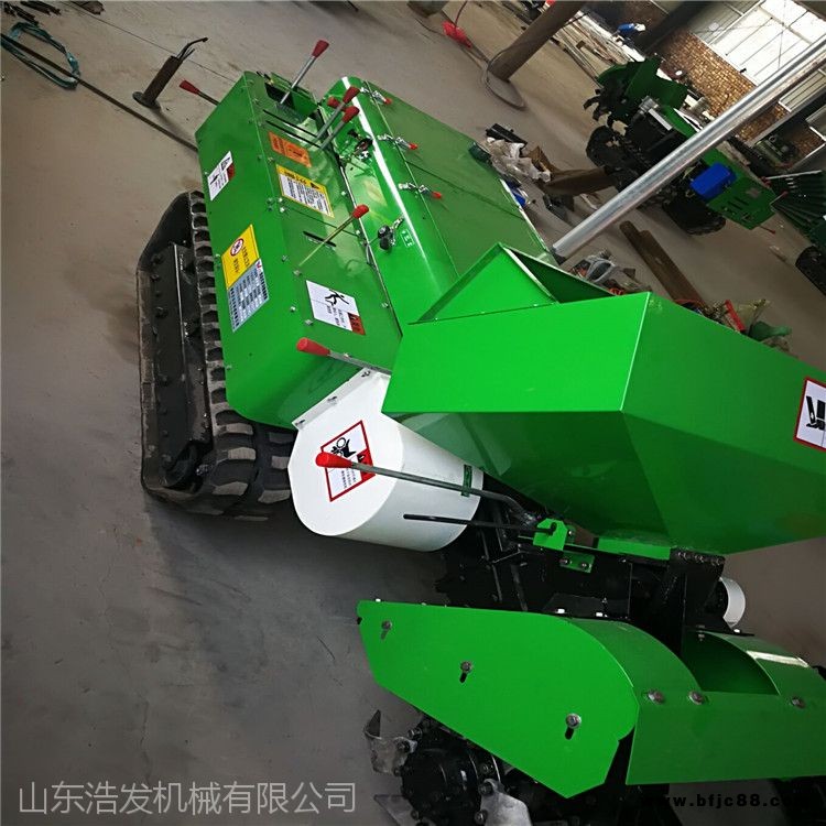 履帶式施肥開溝機果農好棒手冬棗園旋耕機