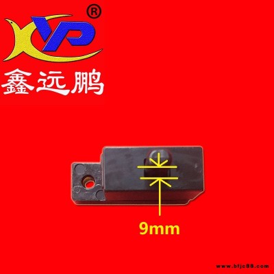 抗熱窗鎖斷橋鋁合金門窗