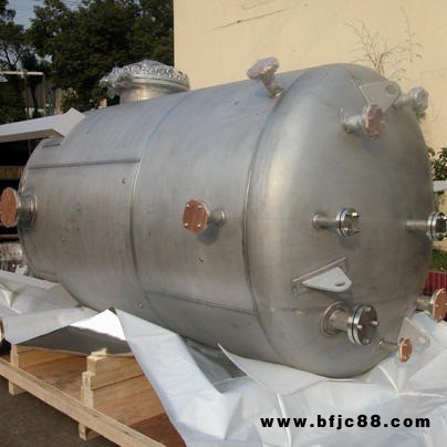 不銹鋼容器  不銹鋼換熱器 不銹鋼壓力容器 瑞爾特