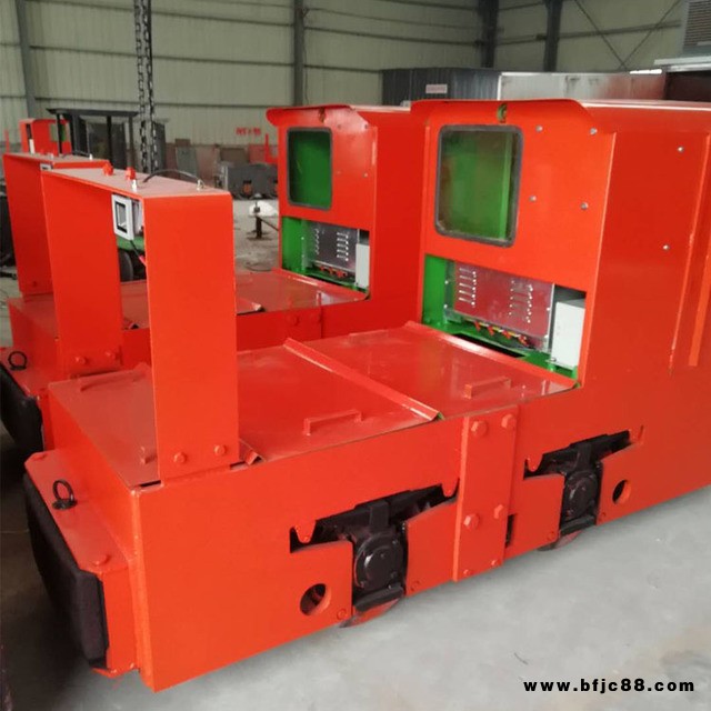 窄軌式礦用電機(jī)車 3噸礦用電機(jī)車配件 防爆特殊型蓄電池電機(jī)車