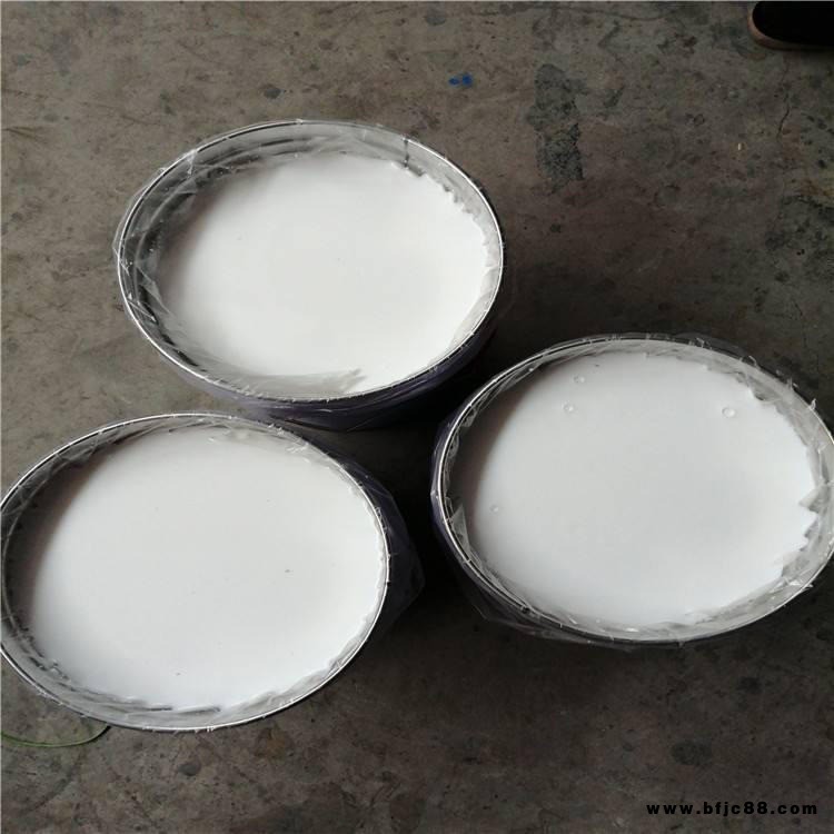 彩鋼翻新漆 泓謙供應(yīng) 彩鋼瓦翻新防銹漆 水性彩鋼板翻新漆 支持施工
