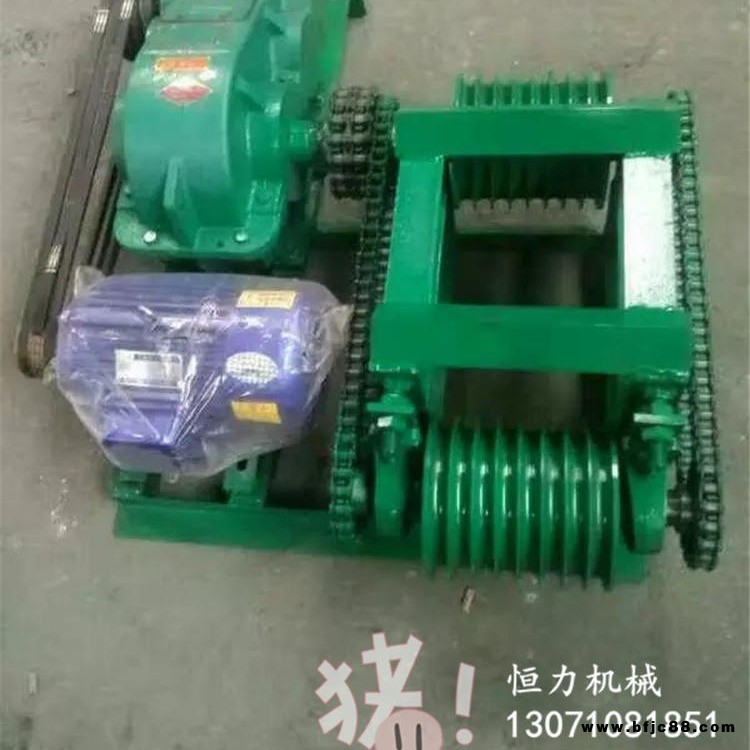 四川羊舍刮糞機(jī) 一拖二 安裝示意圖 豬場雞場羊場 通用全自動(dòng)清糞機(jī)價(jià)格