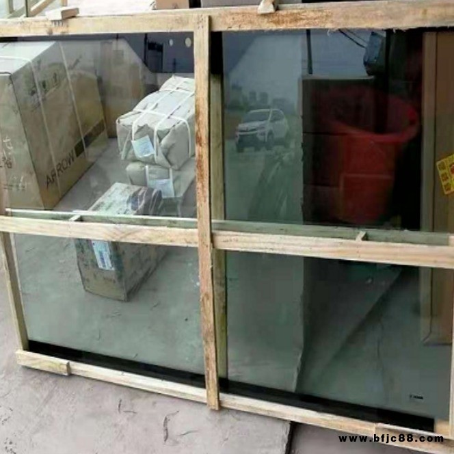 壓路機配件 徐工263前擋玻璃 徐工222J門玻璃  徐工膠輪壓路機全車玻璃 振動壓路機玻璃 壓路機玻璃廠家