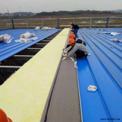 東歐高密度防水透氣膜 復合阻燃隔熱膜屋面隔熱呼吸膜