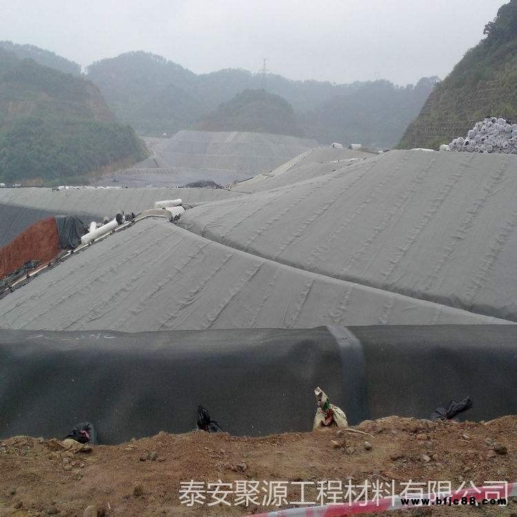 天津防滲膜廠家 0.3mm水產(chǎn)養(yǎng)殖膜 魚塘養(yǎng)殖膜價格 養(yǎng)殖防滲膜廠家直銷
