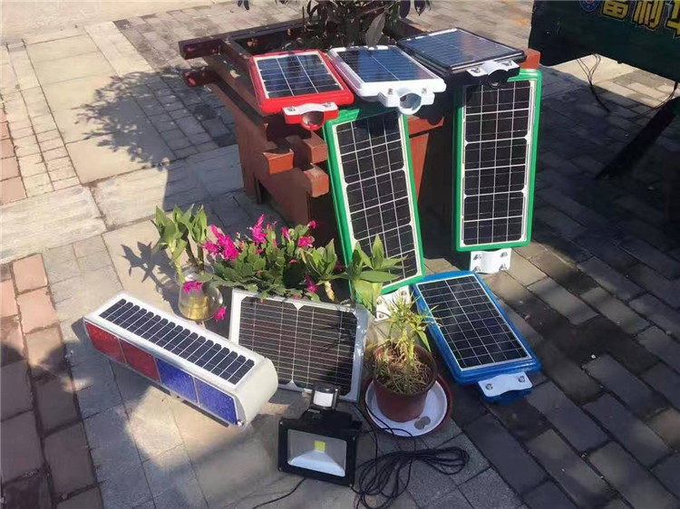 貴港庭院燈星河路燈庭院燈價格太陽能庭院燈造型定制源頭工廠實力商家