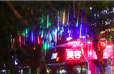 LED流星雨戶外防水景觀燈節日裝飾掛燈變色七彩庭院燈廠家直銷示例圖3