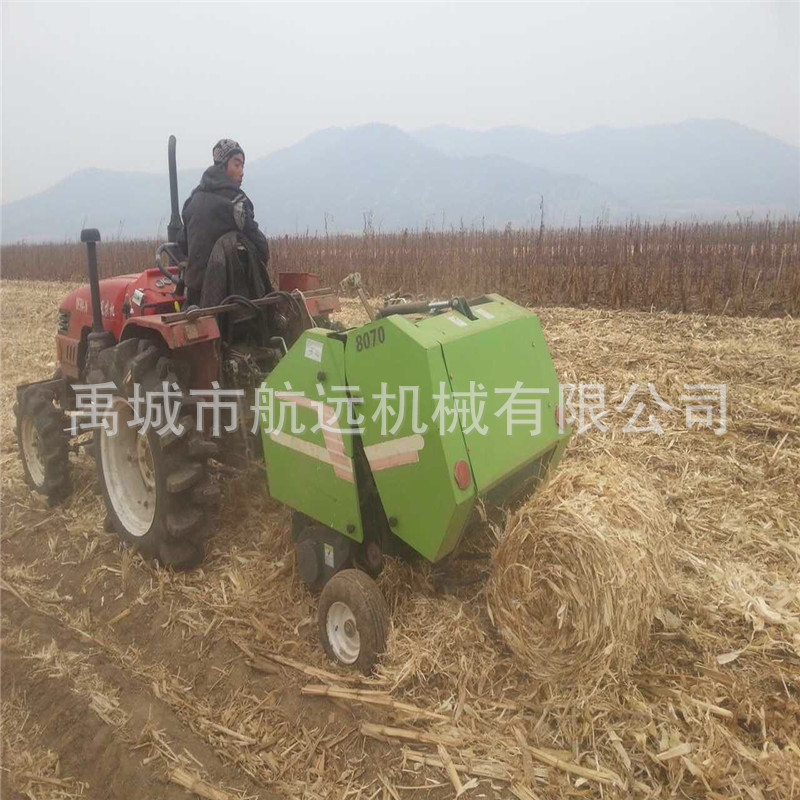 牧草秸稈撿拾機(jī)械打捆機(jī)，圓捆打捆機(jī)定做加工YK8070打捆機(jī)生產(chǎn)示例圖3