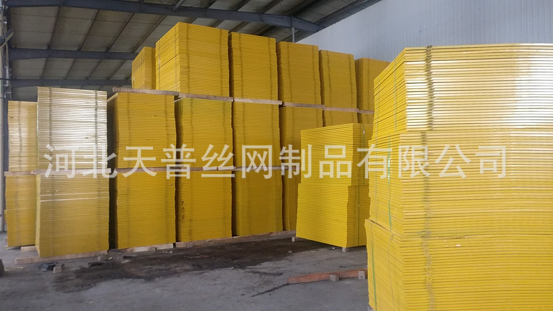 施工電梯安全防護(hù)門樓層人貨梯升降機(jī)電梯井防護(hù)門工地防護(hù)欄優(yōu)惠示例圖21