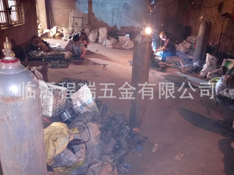 500鐵門地插銷 鐵藝門專用門栓 簡易門鎖 焊接豎插 廠家直銷示例圖4