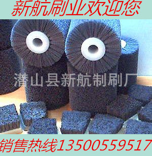 磨料絲毛刷42