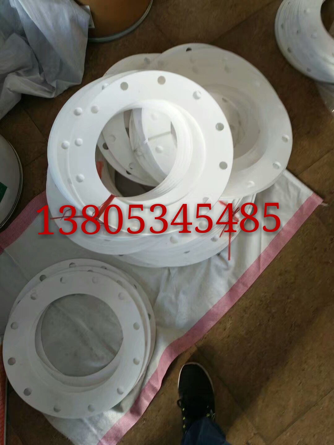 長期供應聚四氟乙烯球閥軸套四氟密封緊固套特氟龍機械潤滑軸承件示例圖8