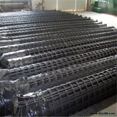 株洲鋼塑格柵廠家  PP焊接塑料格柵經(jīng)銷點礦用鋼塑格柵
