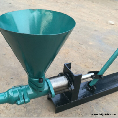 云南注漿加固設(shè)備加固水泥注漿機 泥漿泵修補縫隙注漿手壓式  手動小型注漿泵圖片