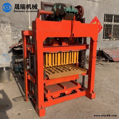 晟瑞機(jī)械 全自動(dòng)上料水泥砌塊成型機(jī) 支持定制各種磚型異型磚制磚機(jī) 打磚機(jī) 大中小型號(hào)齊全 價(jià)格優(yōu)惠