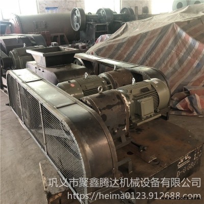 400*250型建筑石料對輥式破碎機(jī) 聚鑫騰達(dá) 砂石骨料破碎機(jī) 河道石料對輥破碎機(jī)
