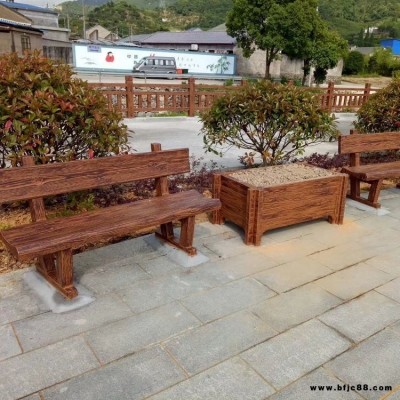 江西撫州鋼筋水泥仿木椅凳公園實(shí)景效果圖  成品水泥制品凳子藝高景觀廠家 公園景區(qū)靠背坐凳批發(fā)價(jià)格