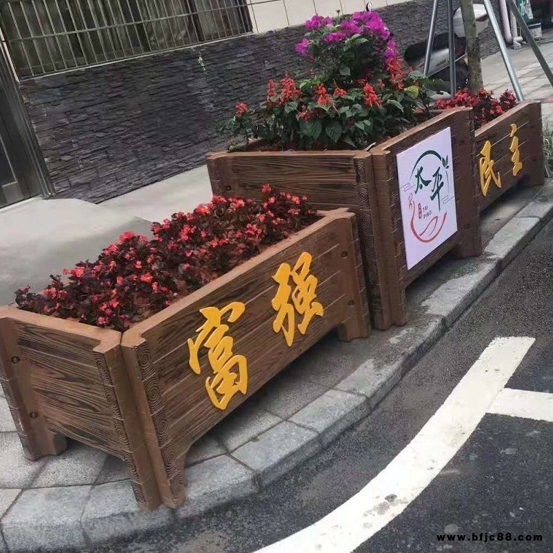 廣西景區仿木花盆施工價格 藝高景觀市政道路生產廠家 水泥制品仿實木箱
