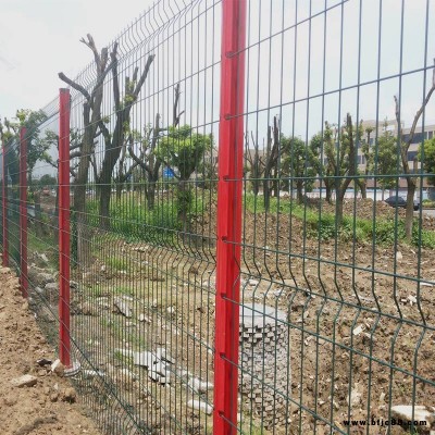 桃型柱折彎護欄 鄉(xiāng)村公路護欄 小區(qū)市政桃型柱護欄廠家