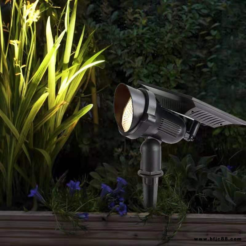 LED太陽能燈 戶外防水5W插地燈草坪投光燈 玖恩燈具