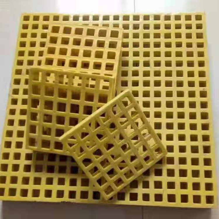玻璃格柵價(jià)格 豐騰  生產(chǎn)廠家 玻璃鋼模壓格柵 玻璃鋼蓋板規(guī)格
