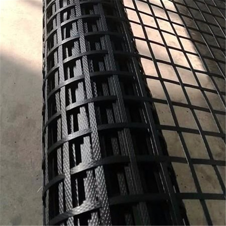 婁底鋼塑格柵廠家  凸結(jié)點鋼塑格柵代理商PP 焊接土工格柵
