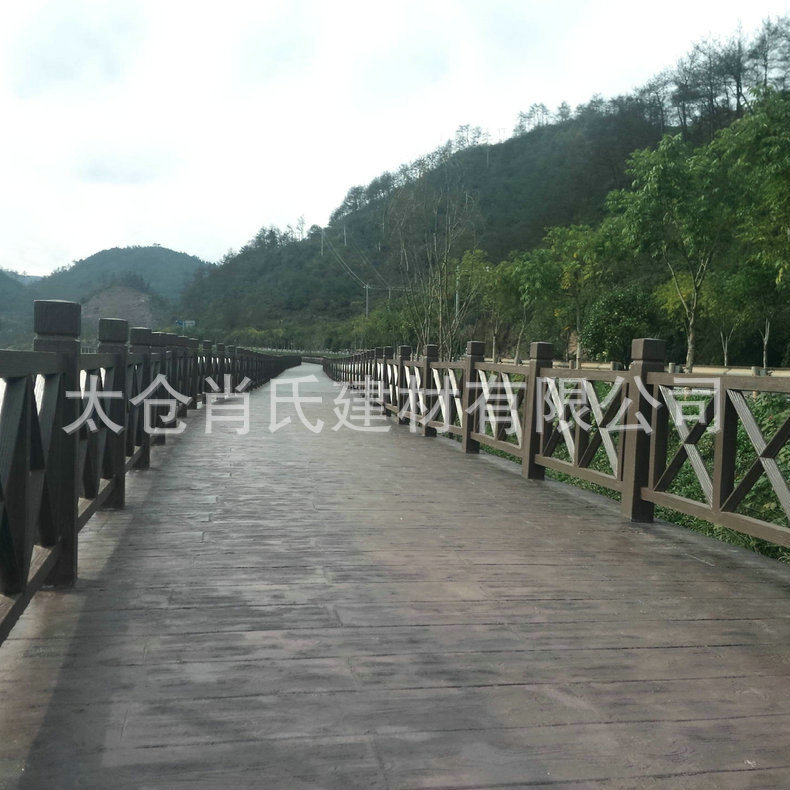 專業供應景區水泥仿木欄桿 水泥仿木藝術欄桿 水泥仿木樓梯欄桿示例圖5