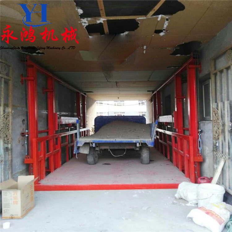 湖北隨州四柱導(dǎo)軌式升降機(jī)   小型升降機(jī)   四柱裝卸平臺