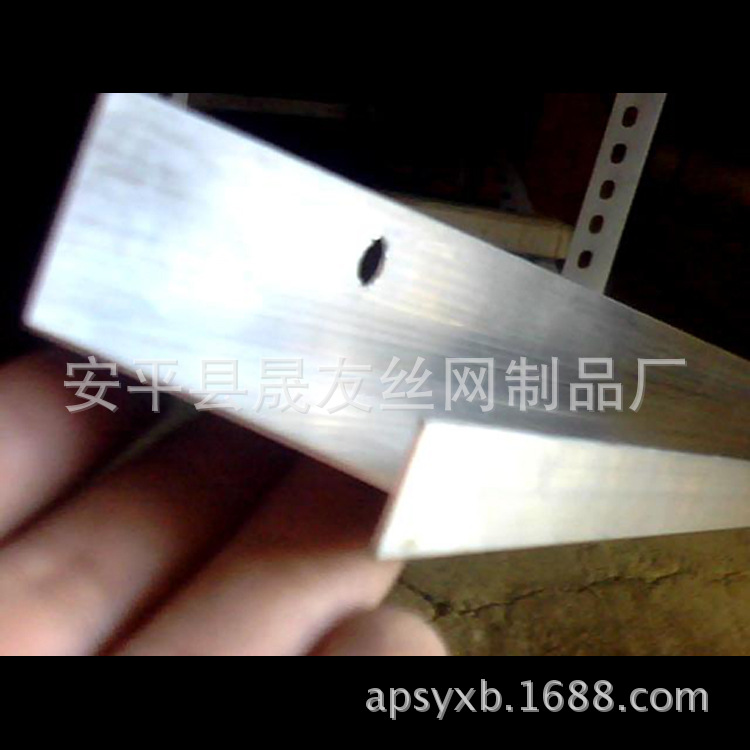 供應河南鄭州外墻施工用保溫板托架 U型鋁合金卡條槽鋼角鋼托架示例圖17